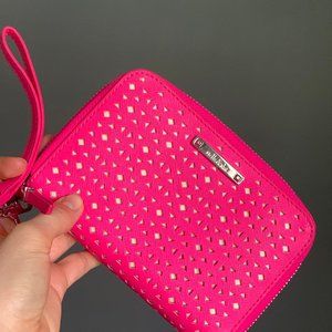 Stella & Dot Chelsea Tech Wallet